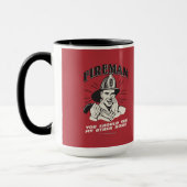 消防士:私の他のホースを見るべきだ マグカップ (左)