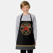 消防士ADD NAME消防局部バッジ エプロン (着用した状態)