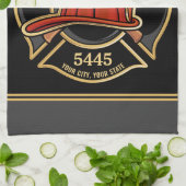 消防士ADD NAME消防局部バッジ キッチンタオル (折り畳み)