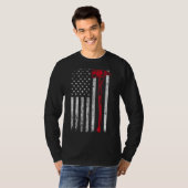 消防士Axアメリカ国旗の薄い赤いライン消防士パット Tシャツ (正面フル)