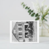 消防室外の設備付き消防士 ポストカード (スタンド正面)