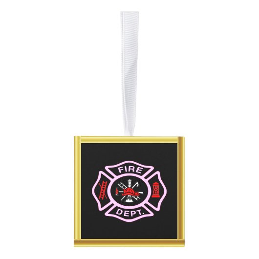 消防署のロゴの黒く、ピンクのバッジ キューブオーナメント (右)