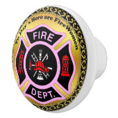 消防署のロゴ黒とピンクのバッジ セラミックノブ (右)