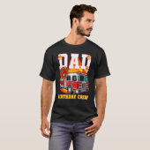 消防車のパパ誕生日クルー消防車ファイアファイトファイヤー Tシャツ (正面フル)