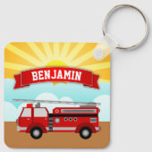 消防車の消防士の名前パーソナライズされたキッズルーム キーホルダー (裏面)