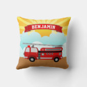 消防車の消防士の名前パーソナライズされたキッズルーム クッション (裏面)