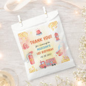 消防車の消防士1st誕生日パーティー フェイバーバッグ (クリップ留めされた状態)