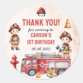 消防車の消防士1st誕生日パーティー ラウンドシール (正面)