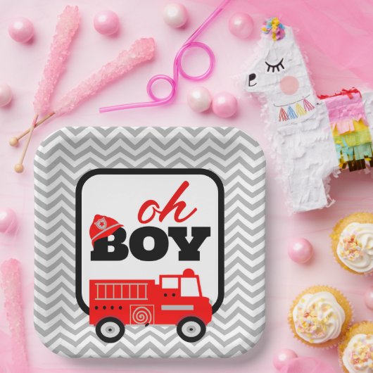 消防車の男の子の赤ちゃんシャワーパーティー ペーパープレート (パーティー)