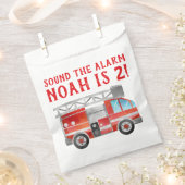 消防車の誕生日パーティーの好意抱き枕 フェイバーバッグ (クリップ留めされた状態)