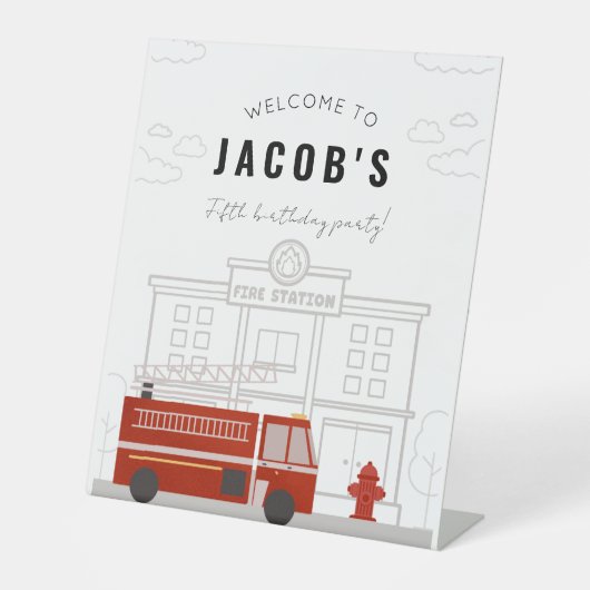 消防車の誕生日パーティーウェルカムサイン 台座サイン (正面)