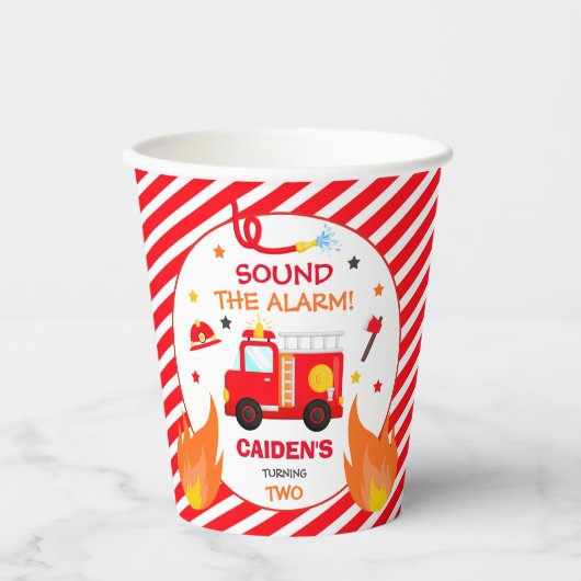 消防車の誕生日パーティーデコール消防車パーティー 紙コップ (正面)