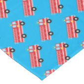 消防車の誕生日パーティー テーブルクロス (アングル)