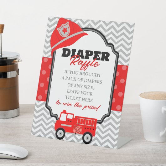 消防車の赤ちゃんシャワーおむつラッフルディスプレイ 台座サイン (インサイチュ)