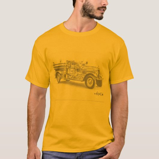 消防車の鉛筆画Tシャツ Tシャツ (正面)