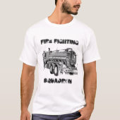 消防車を装備した消防隊 Tシャツ (正面)