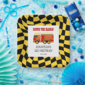 消防車ブラックイエロ市松模様にーン生誕日 ペーパープレート (パーティー)