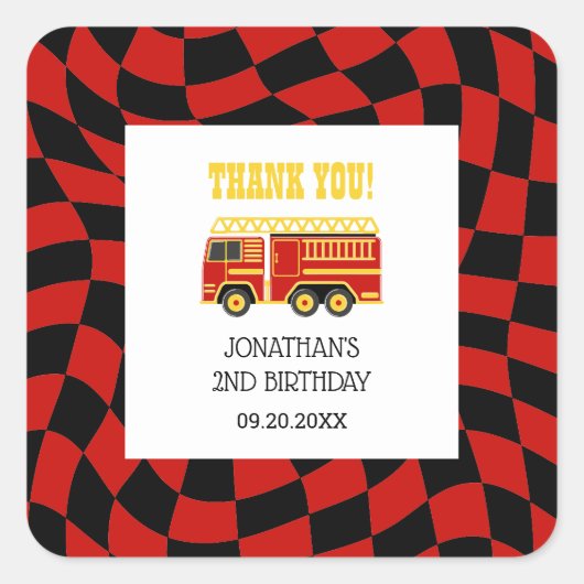 消防車ブラックレッド市松模様に2歳の誕生日 スクエアシール (正面)