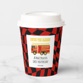 消防車ブラックレッド市松模様に2歳の誕生日 紙コップ (正面)