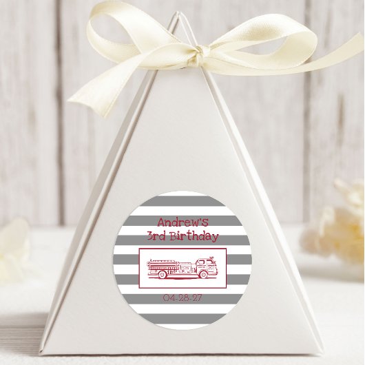 消防車レッドボーイズおもしろい誕生日賛成 ラウンドシール