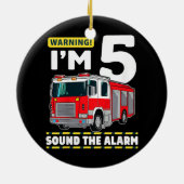 消防車5年の古い消防士5誕生日 セラミックオーナメント (裏面)