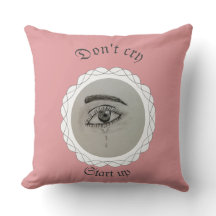 涙目装飾用クッション