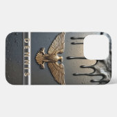 液体金属の煌きを纏う　ゴールデンイーグルペンダント iPhoneケース (裏面横)