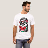 涼しげなナマケモノのスイカ食べ Tシャツ (正面フル)
