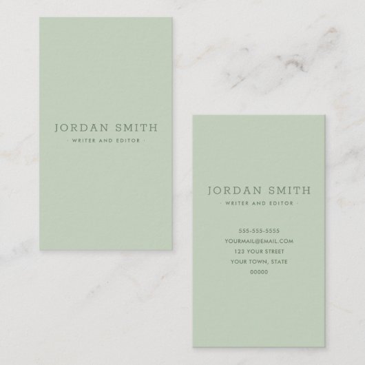淡いセージ緑のモダン垂直プロフェッショナル 名刺 (正面/裏面)