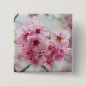 淡いピンクの桜の花 日本の伝統的な花 缶バッジ (正面)