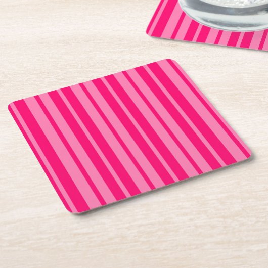 淡いピンク色のパタスタイリッシューンストライプデザイン スクエアペーパーコースター