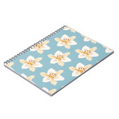 淡いブルーのワスレグサイラストラティブ大きいPtn ノートブック (左側)