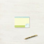 淡いブルーの黄色緑の水玉模様は上がり、 ポストイット (デスク上)