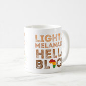 淡いメラメラブラックの歴史アフリカ コーヒーマグカップ (正面右)