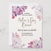 淡い灰色がかったオレンジ色のピンク色の花の母の日 招待状 (正面)