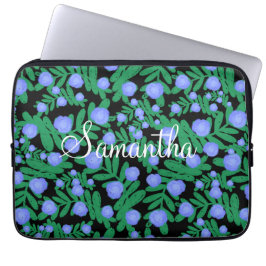 淡い紫のフローラの花と緑の葉植物 ラップトップスリーブ