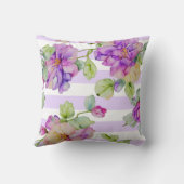 淡い紫の白ストリップ水色の紫のフローラ クッション (裏面)