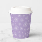 淡い紫色と白い牡丹。 紙コップ (左)