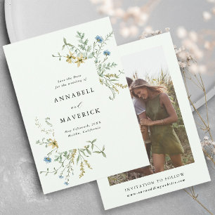 淡い緑の繊細な野生の花のボヘミアンスタイルの結婚式の写真 セーブザデート