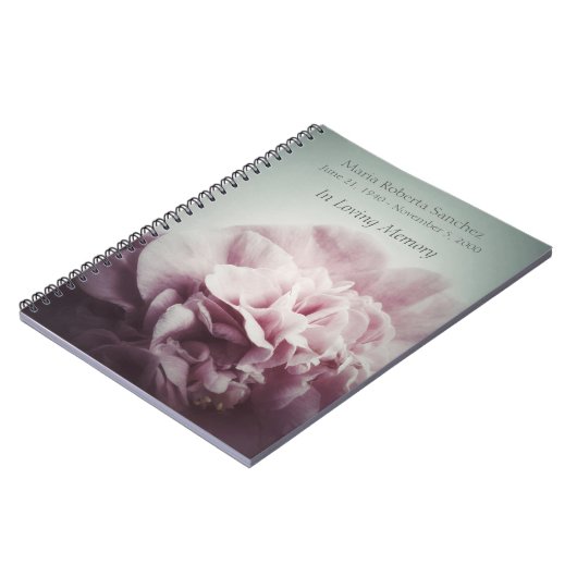 淡い色のなツバキの花の記念物 ノートブック (左側)