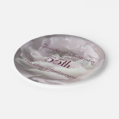 淡い色のエレガントピンク結婚ローズ ペーパープレート (アングル)