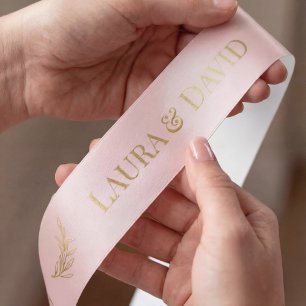 淡い色のピンクパーソナライズされた金ゴールド結婚の贈り物用リボン サテンリボン