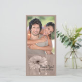 淡い色のピンク色のデイジーの結婚ありがとう サンキューカード (スタンド正面)