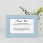 淡い青のシンプルな葬儀お礼カード 招待状 (スタンド正面)