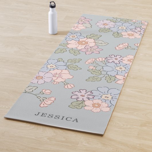 淡い青の背景にパステルフラワー ヨガマット (インサイチュ)
