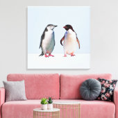 淡い青紫色の背景の美しいペンギンのカップル キャンバスプリント (インサイチュ (リビング))