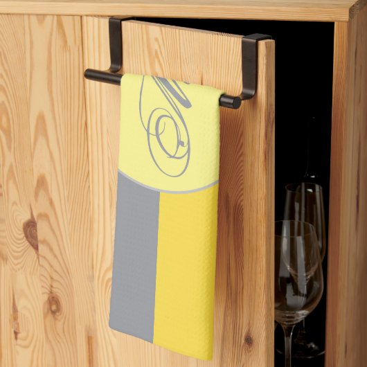 淡い黄色と柔らかいグレーカスタマイズ キッチンタオル (三つ折り)