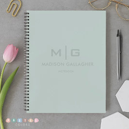 淡い ソフトな ライト パステル サージュ モス グリーン 色 ノートブック