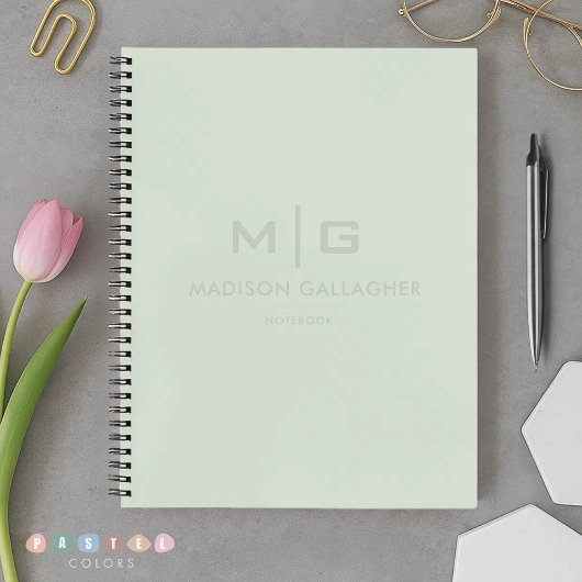 淡い ソフトな ライト パステル サージュ モス グリーン 色 ノートブック