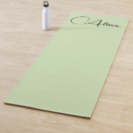 淡緑色と黒色のモノグラム ヨガマット